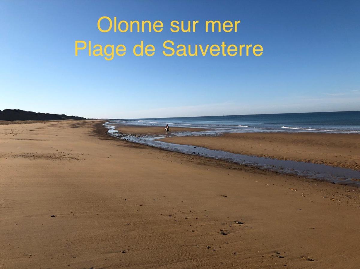 L Atypique Bed and Breakfast L'Ile-d'Olonne Buitenkant foto