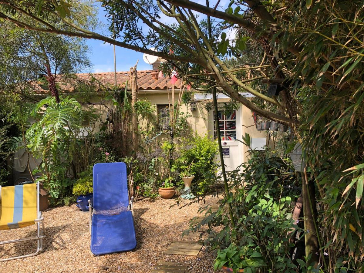 L Atypique Bed and Breakfast L'Ile-d'Olonne Buitenkant foto